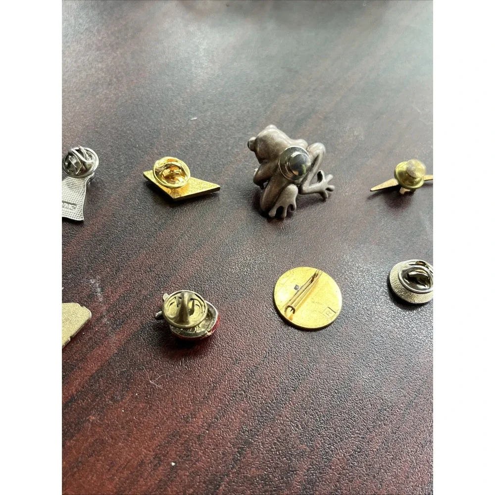 Lot Of 10 Random Mixed‎ Lapel Hat Pins A2